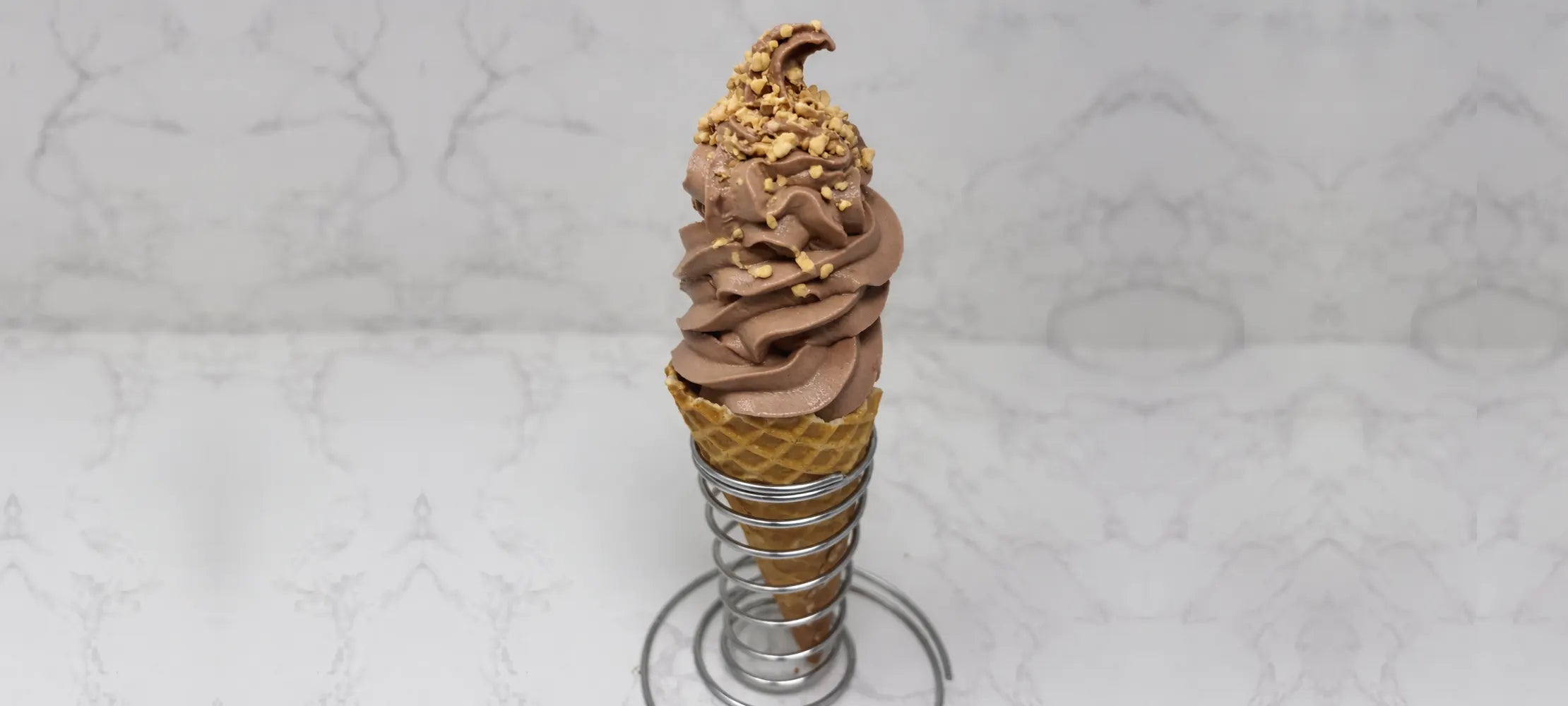Csokis-mogyoróvajas protein lágyfagylalt | Swirl by CREAMi Recept