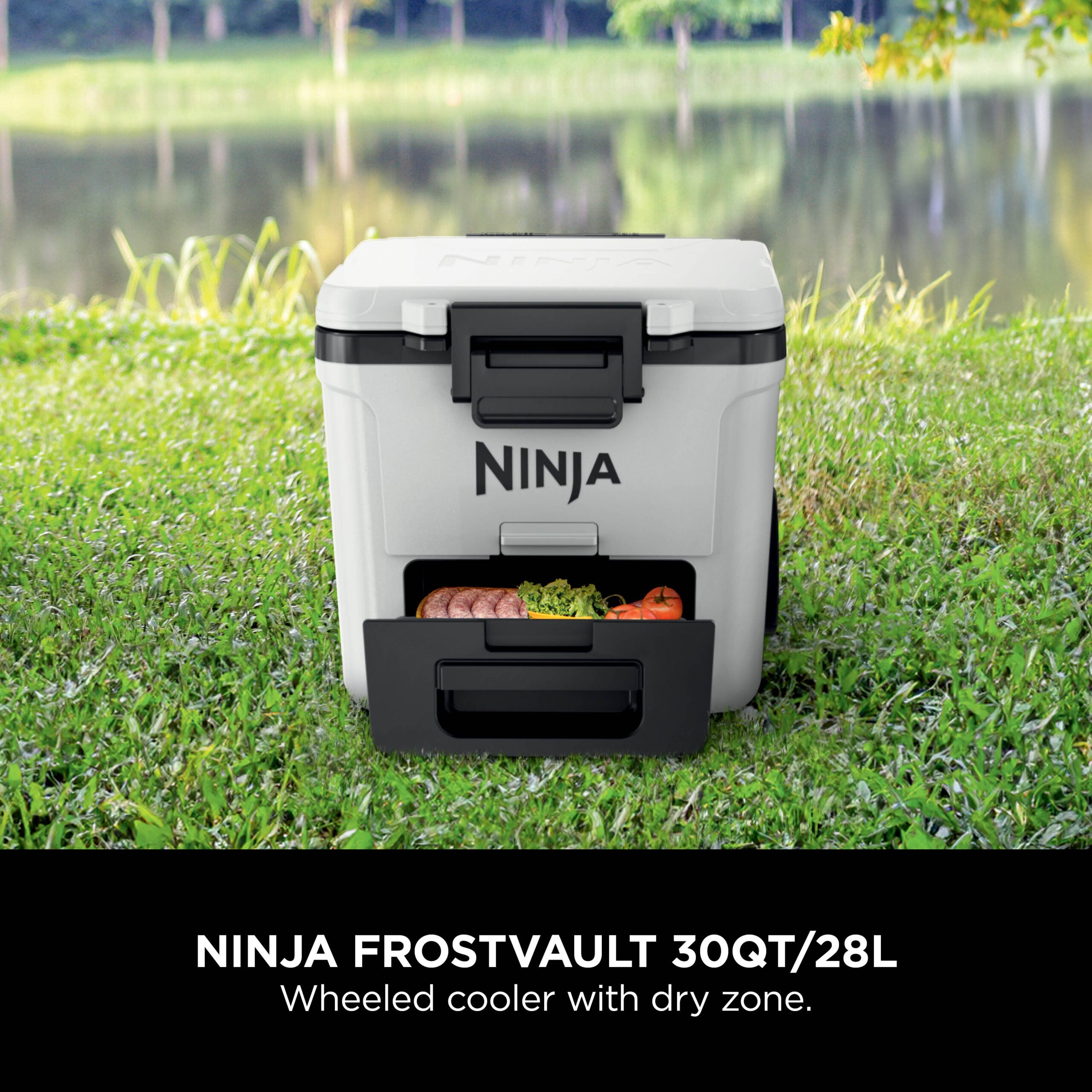 Ninja FB230EUWH Frost Vault Kolieskový chladiaci box – 28L – Biela
